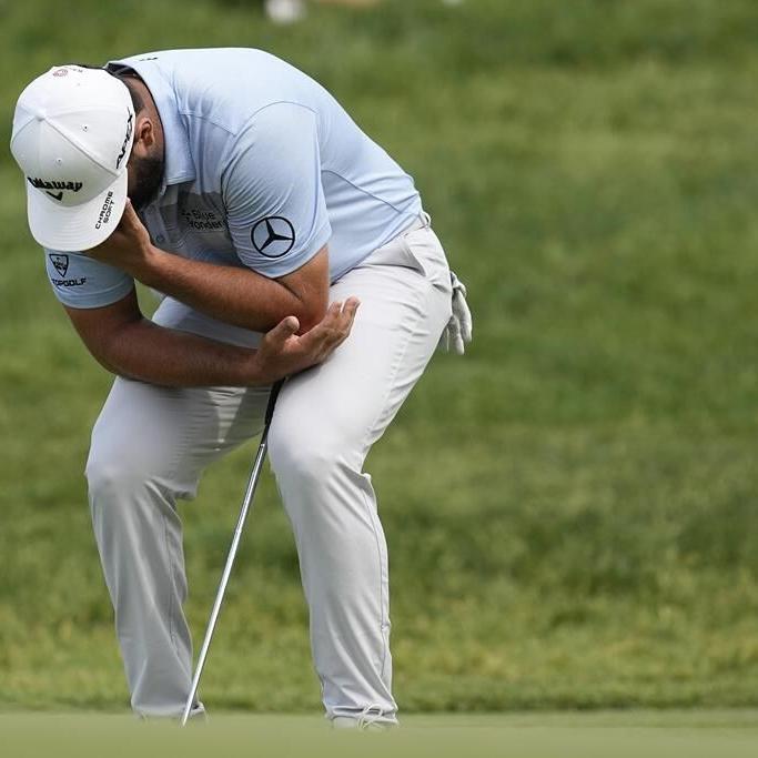 McIlroy tied for lead at Memorial by making fewest mistakes